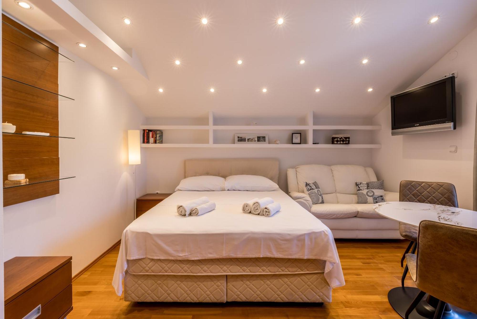 Bolotel Family & Studio Stay Екстер'єр фото