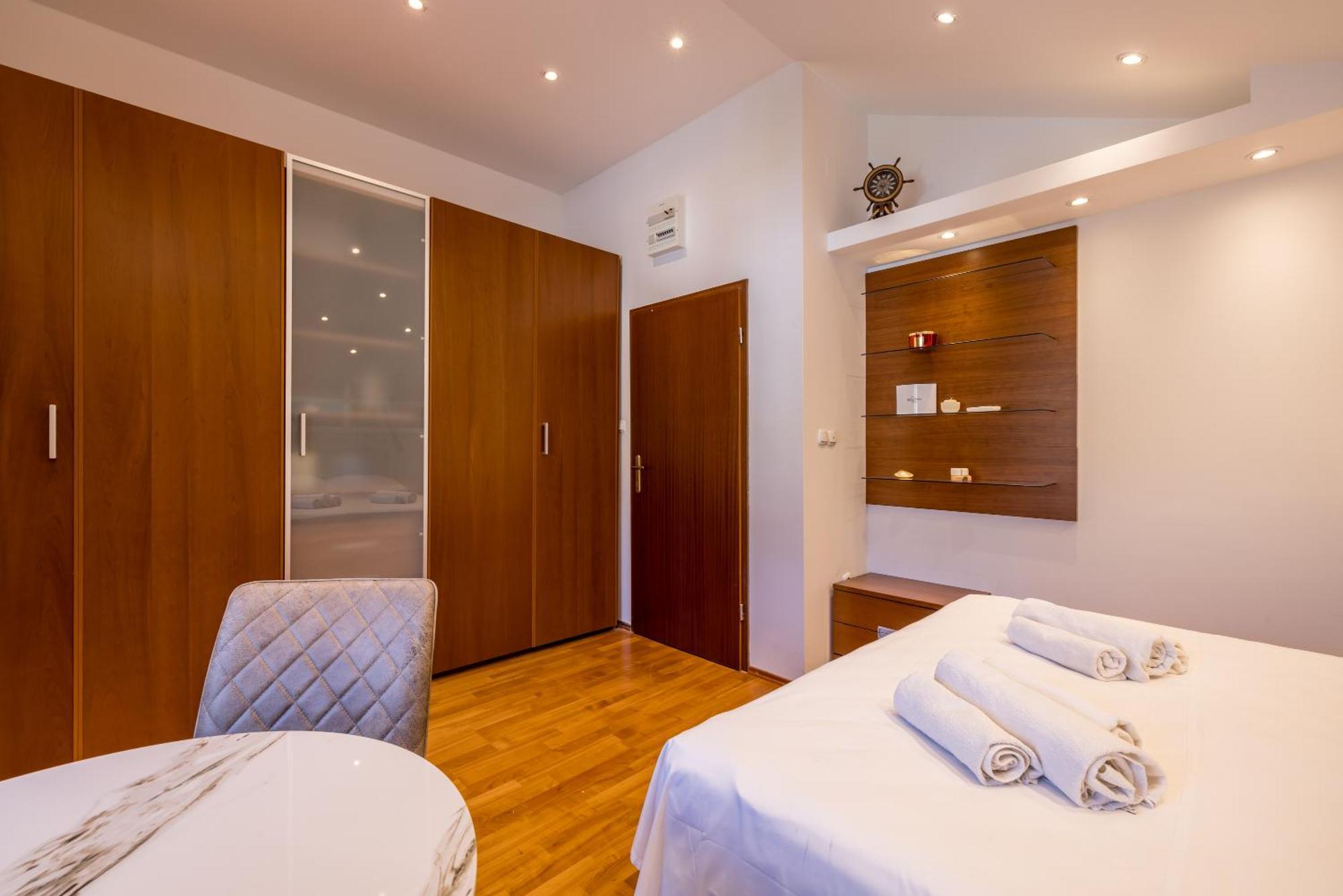 Bolotel Family & Studio Stay Екстер'єр фото