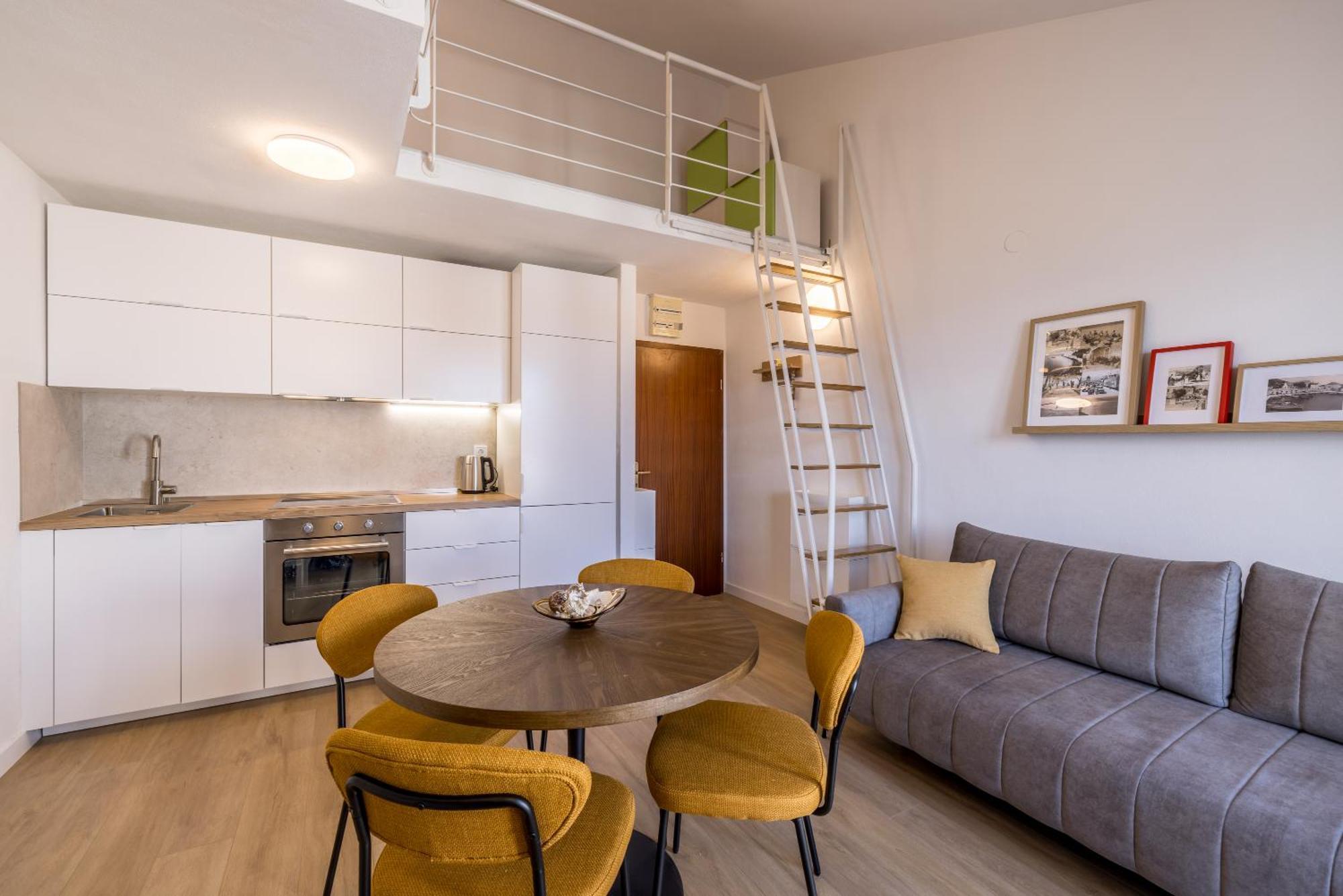 Bolotel Family & Studio Stay Екстер'єр фото