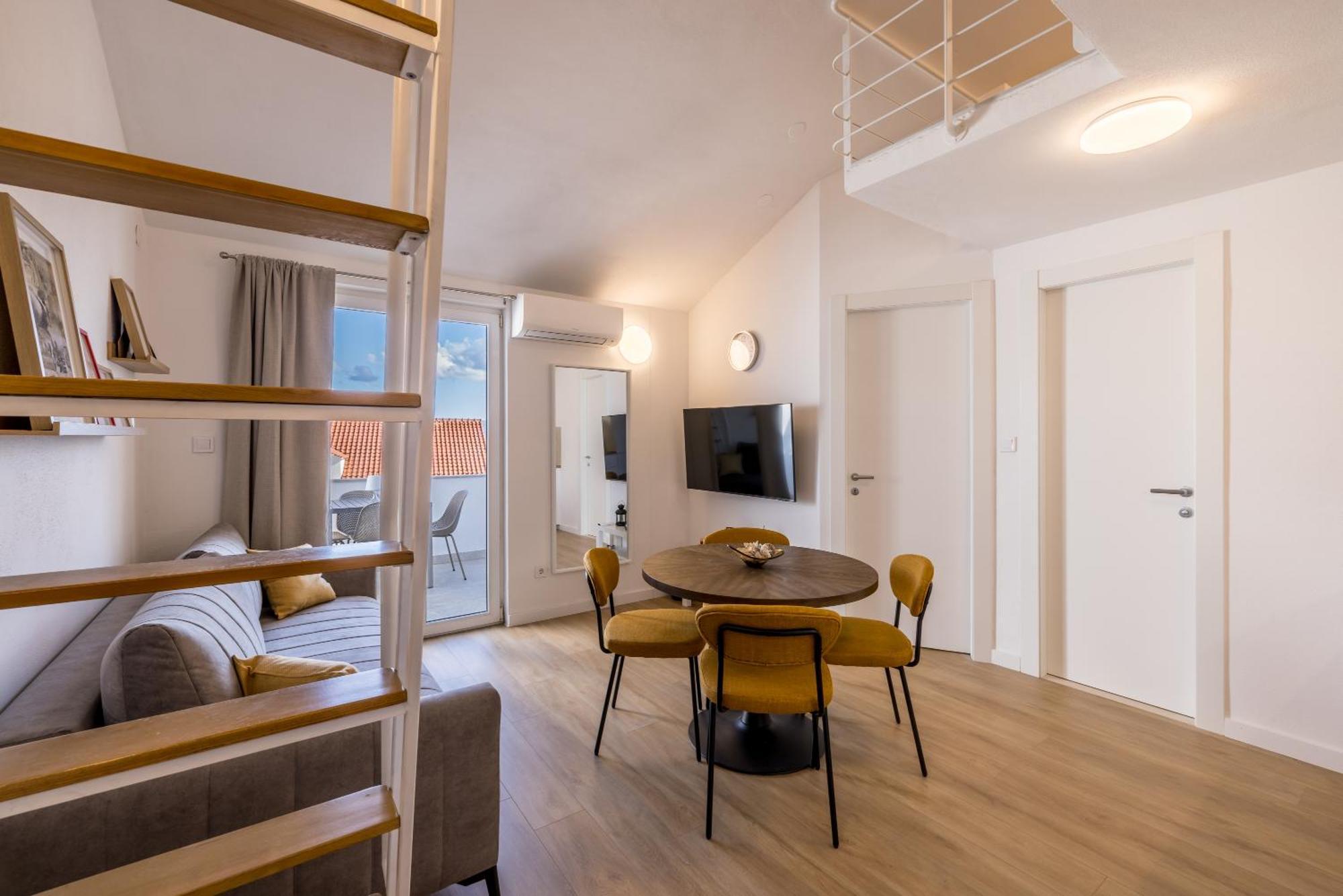 Bolotel Family & Studio Stay Екстер'єр фото